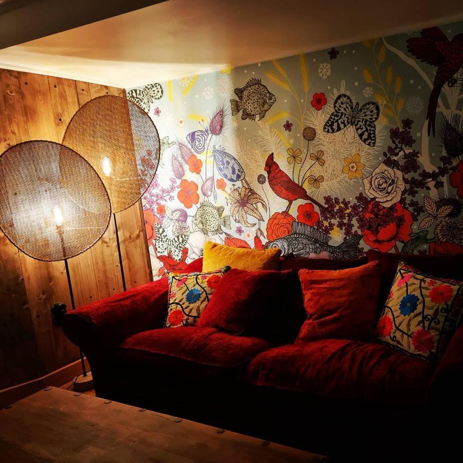 Le Monde D'Echozellia Hotell Saint-Germain-des-Champs Eksteriør bilde