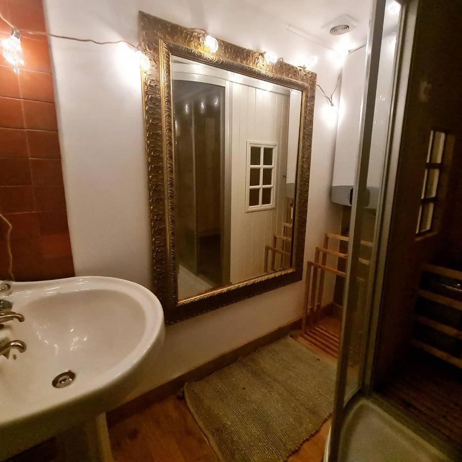 Le Monde D'Echozellia Hotell Saint-Germain-des-Champs Eksteriør bilde
