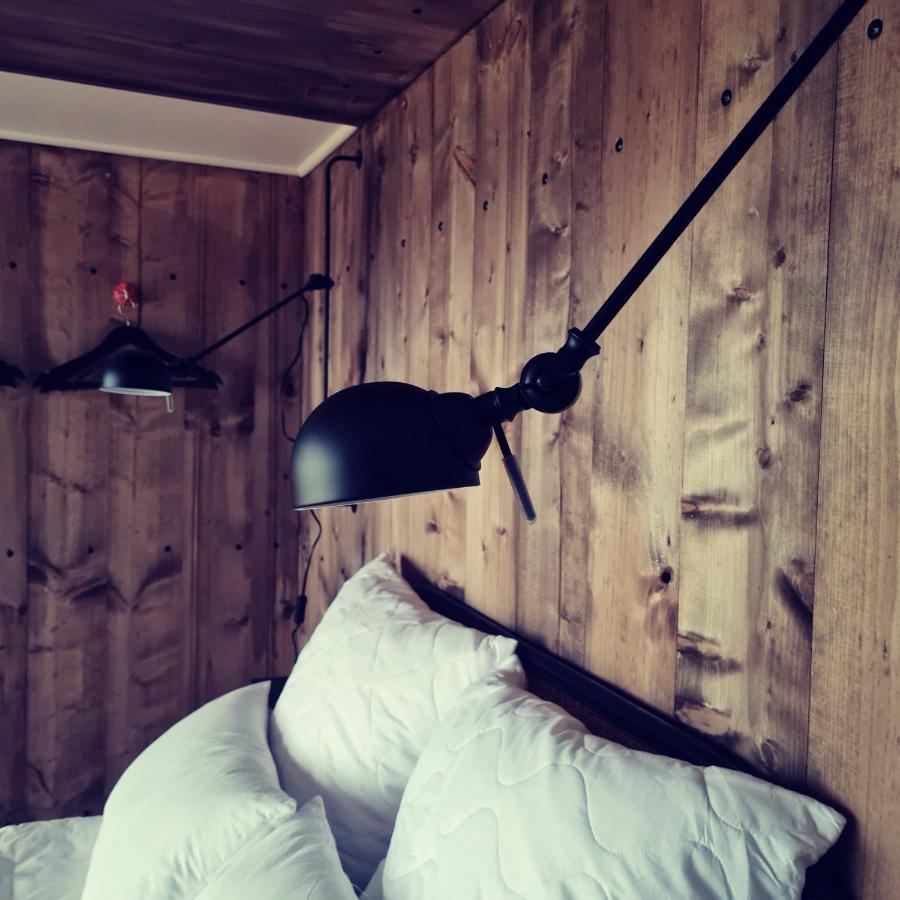 Le Monde D'Echozellia Hotell Saint-Germain-des-Champs Eksteriør bilde